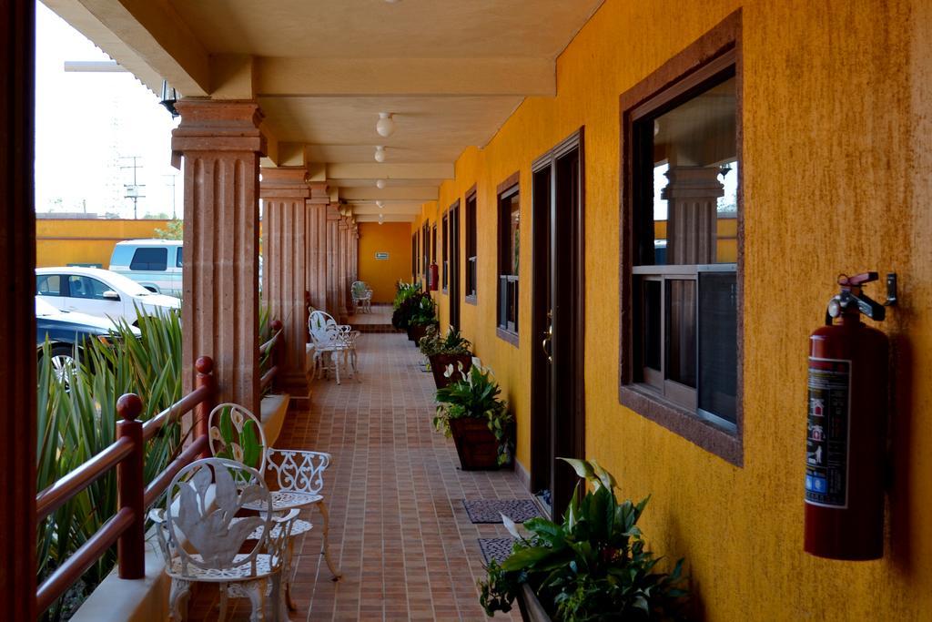 Hotel Teotihuacan San Juan Teotihuacán المظهر الخارجي الصورة
