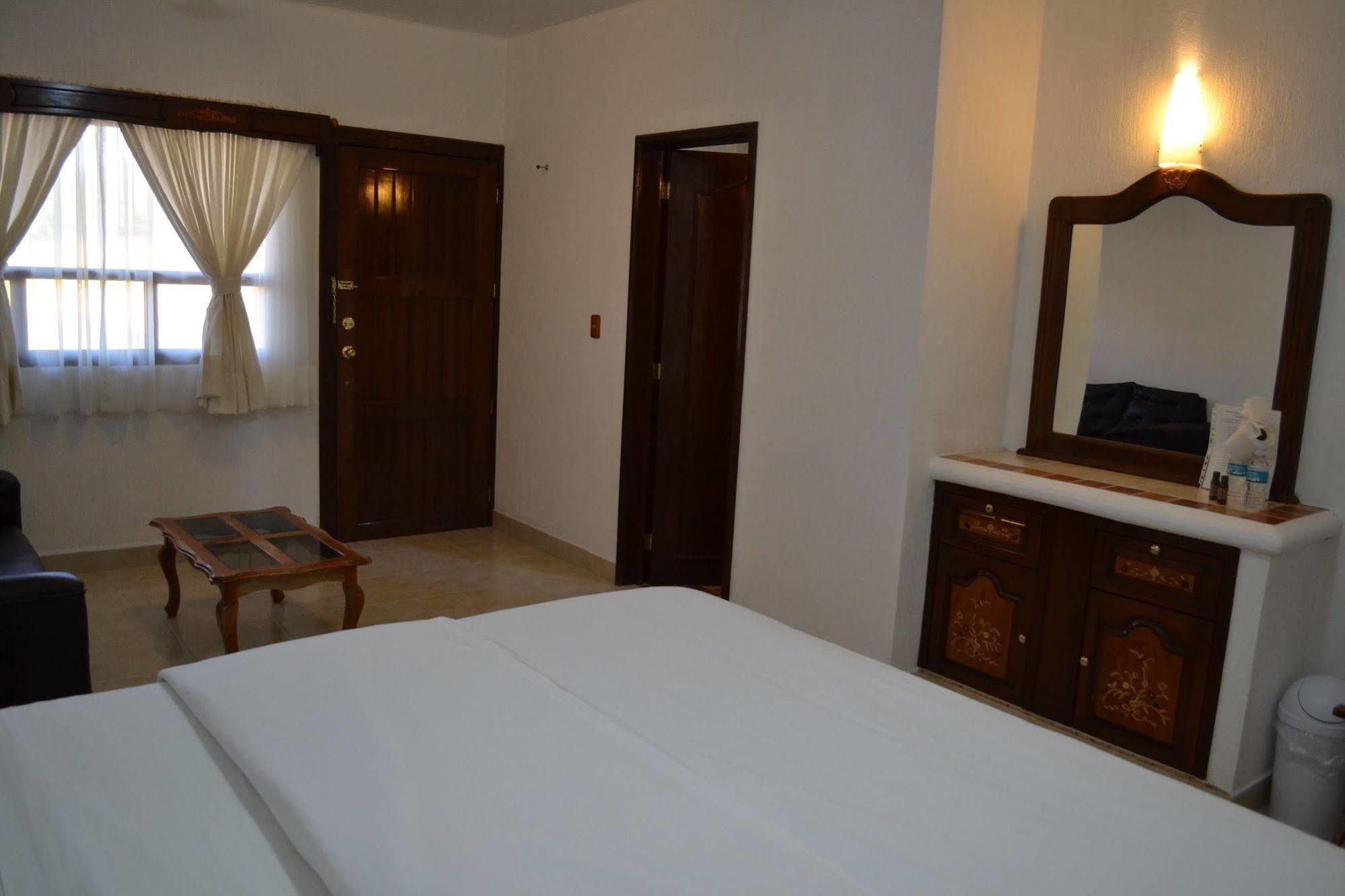 Hotel Teotihuacan San Juan Teotihuacán المظهر الخارجي الصورة